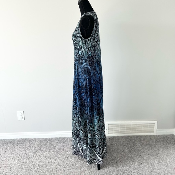 R&B Collection Turquoise Floral Sleeveless Ombre Maxi Dress - Picture 2 of 14